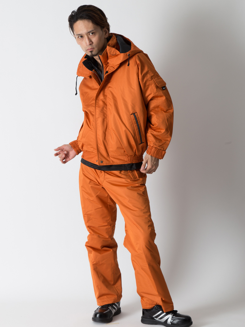 【ジーベック【秋冬年中作業服】防寒防水パンツ　590
　モデル画像1